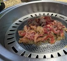 Fruit-flavored Beef with Fat and Lean