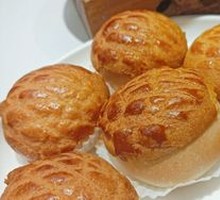 Pineapple Bun