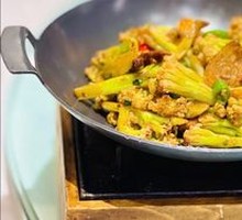 Spicy Cauliflower in Hot Pot