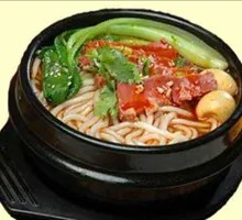 Braised Fish Dumplings in Clay Pot