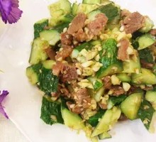 Cucumber and Beef Salad