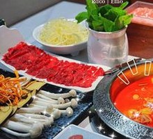Signature Sour Soup Pig Trotter