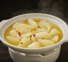 Golden Broth Braised Radish