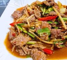 Sour Bamboo Shoots with Beef