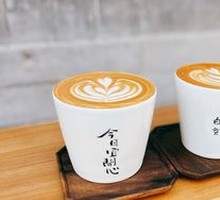 V7 Latte