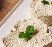 Water Chestnut Tofu Salad