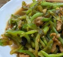 Green Pepper Shredded Pork