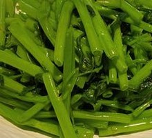 Stir-Fried Water Spinach with Garlic