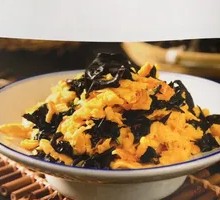Stonemoss Stir-fried with Free-range Eggs