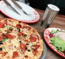 Station Special Pizza