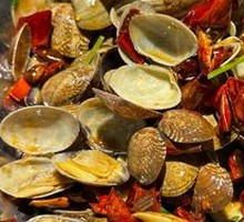 Spicy Stir-Fried Clams