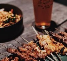 Grilled Lamb Skewers