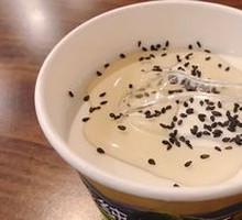 Homemade Honey Yogurt