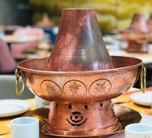 Mountain Spring Water Pot