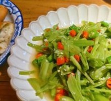 Sour Spicy Hollow Stem Vegetable