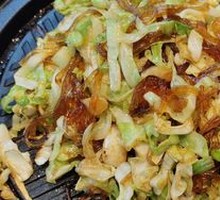 Stuffed Stir-Fried Napa Cabbage