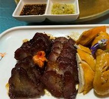 Steamed Chicken with Barbecue Pork