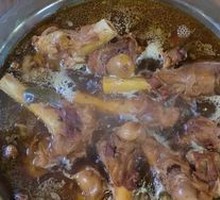 Lamb Shank Hot Pot