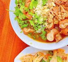 Braised Pork and Steamed Bun