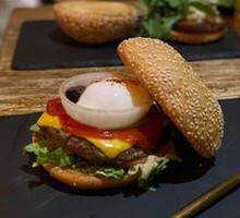 Raven Vegan Burger