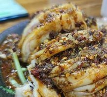 Spicy Chicken with Chili Sauce