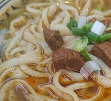 Braised Pork Noodles with Hand-cut Style