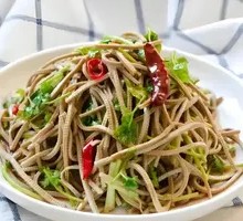 Stir-fried Tofu Shreds