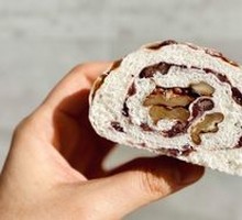 Belle Red Bean Roll