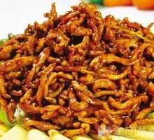 Beijing-style Shredded Pork in Soy Sauce
