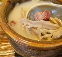 Nuo Deng Ham Stewed with Wild Bamboo Shoots