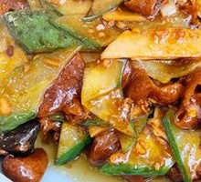 Stir-fried Pig Intestines