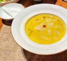 Oatmeal and Yam Stew with Premium Fish Maw
