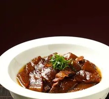 Yam Flour Braised Pork