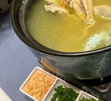 Huángshān Stone Ear Chicken Soup