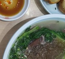 First-class Duck Blood and Noodle Soup