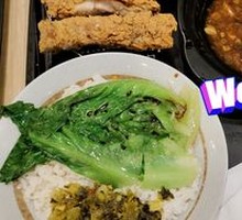 Spicy Braised Pork Rice with Crispy Chicken
