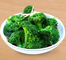 Steamed Broccoli with Soy Sauce