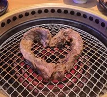Xiao Ze Helps Grill
