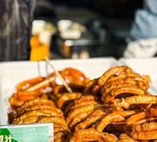 Crispy Fried Dough Rings