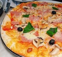 Premium Queen Pizza