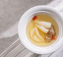 Braised Old Pigeon with Fish Maw