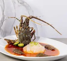 Cantonese-style raw crab