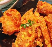 Golden Salted Egg Yolk Baked Chicken Wings
