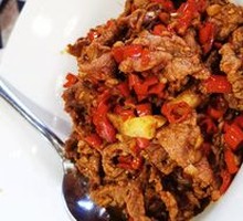 18-Second Stir-Fried Beef with Green Peppers