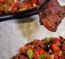 Stir-fried Pig Liver with Wrinkled Chilies
