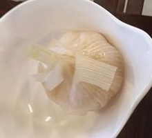 Sweet Pickled Garlic