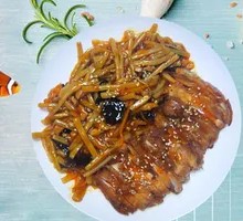 Spicy Fish-Flavored Pork with Chicken Rice