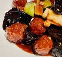 Sizzling Meatballs