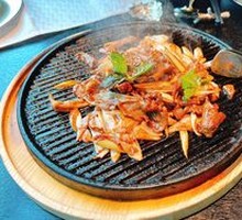 Dadong Scallion Beef Stir-Fry