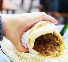Xian-style Braised Pork in Flatbread